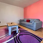 Lejlighed Cozy In With Wifi *
