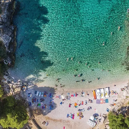 2 Bedroom Gorgeous Apartment In Pula * プーラ