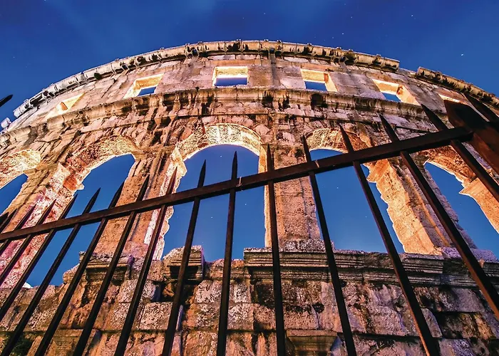 Appartement In With Wifi Pula